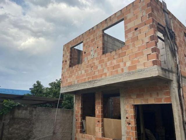 Lote / Terreno à venda em Contagem, no bairro Jardim Laguna