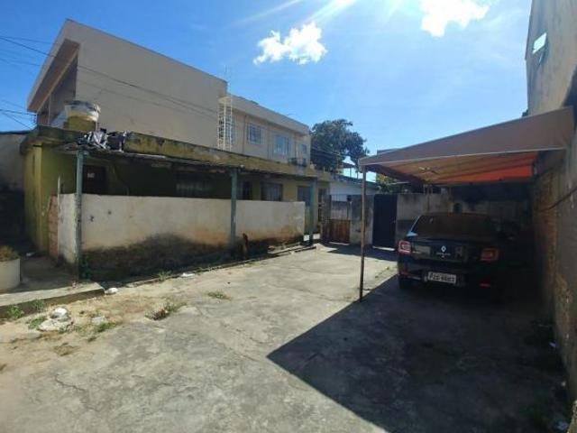 Lote / Terreno à venda em Contagem, no bairro Novo Riacho