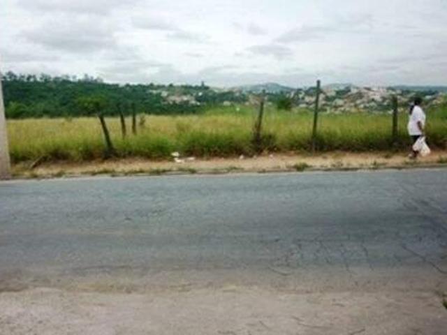Lote / Terreno à venda em Contagem, no bairro Vila Magdalena