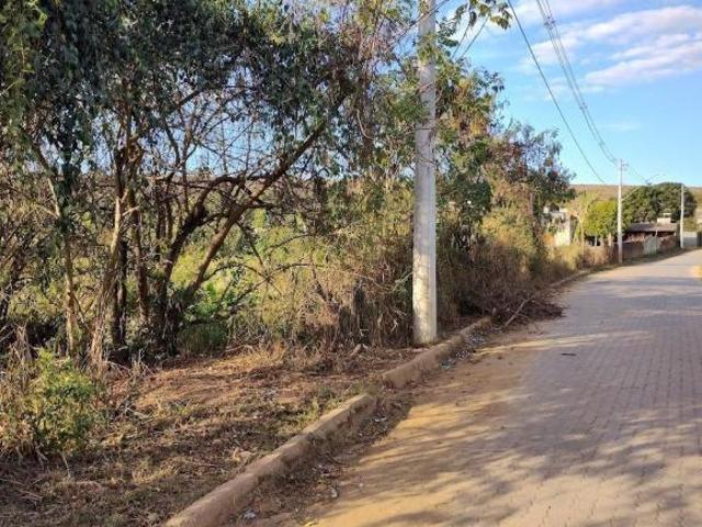 Lote / Terreno à venda em Confins, no bairro Varzea Bonita