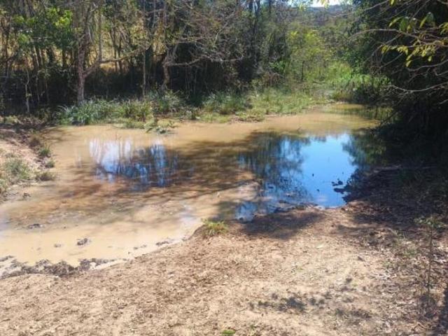 Lote / Terreno à venda em Entre Rios De Minas, no bairro Castro