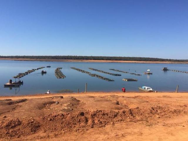 Lote / Terreno à venda em Felixlândia, no bairro Balneário Lago Dos Cisnes