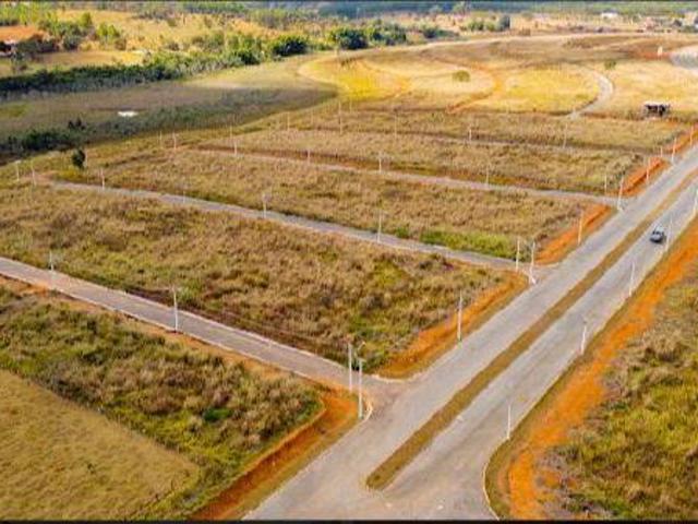 Lote / Terreno à venda em Formiga, no bairro Ponte Vila