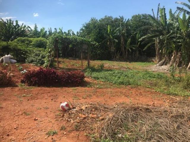 Lote / Terreno à venda em Lavras, no bairro Centro