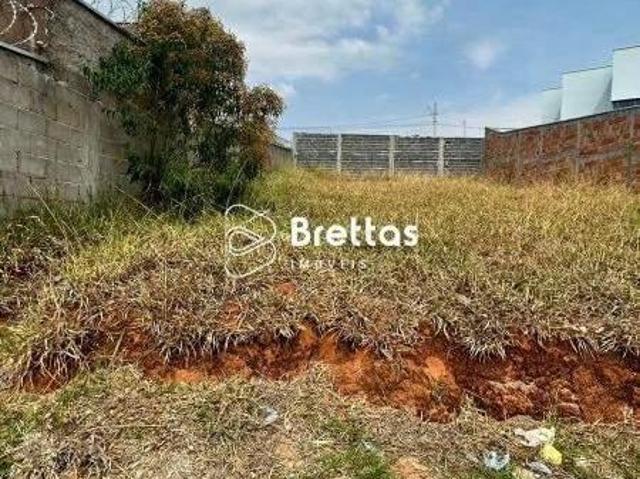 Lote / Terreno à venda em Lavras, no bairro Residencial Santana