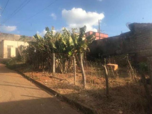 Lote / Terreno à venda em Nepomuceno, no bairro Vila Josefina Pedroso