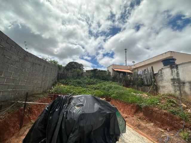 Lote / Terreno à venda em Nepomuceno, no bairro Vista Verde