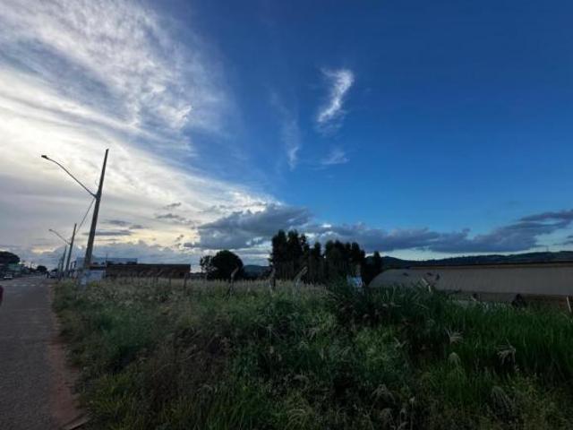 Lote / Terreno à venda em Nepomuceno, no bairro Marciolândia