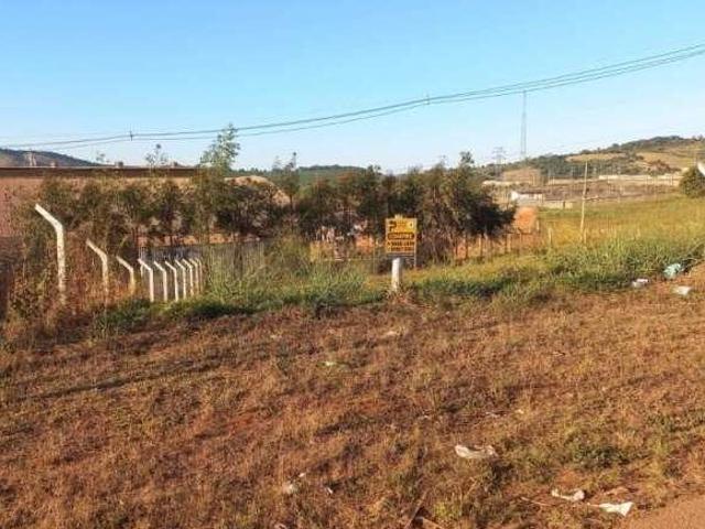 Lote / Terreno à venda em Nepomuceno, no bairro Marciolandia