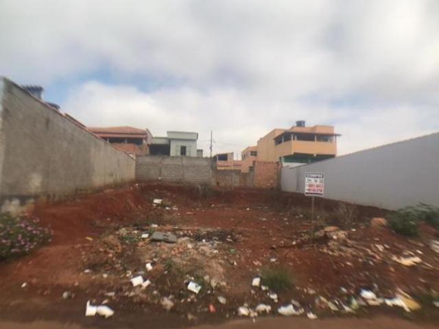 Lote / Terreno à venda em Nepomuceno, no bairro Novo Horizonte