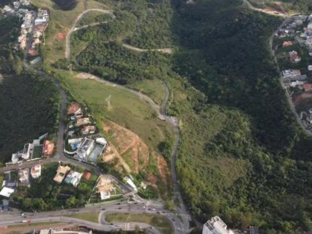Lote / Terreno à venda em Nova Lima, no bairro Vila Castela