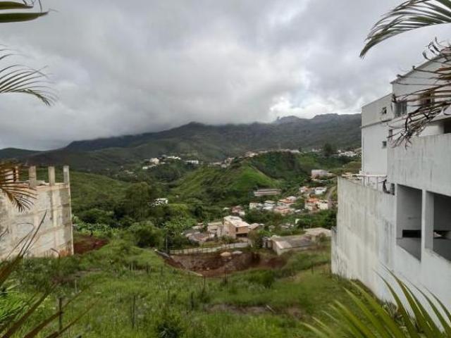 Lote / Terreno à venda em Ouro Preto, no bairro Lagoa