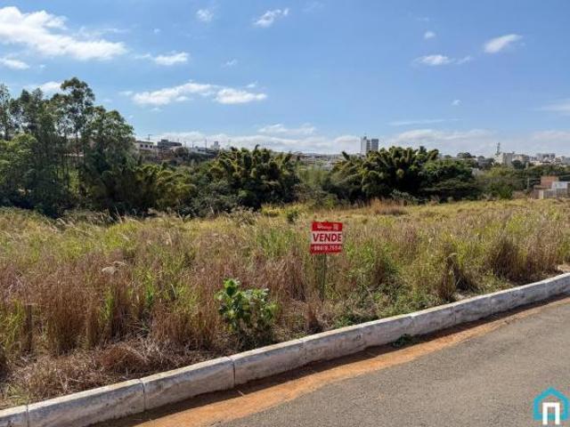 Lote / Terreno à venda em Piumhi, no bairro Morada Do Sol