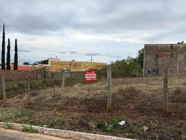 Lote / Terreno à venda em Piumhi, no bairro Nova Piumhi