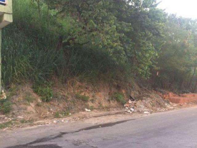 Lote / Terreno à venda em Sabará, no bairro Nações Unidas