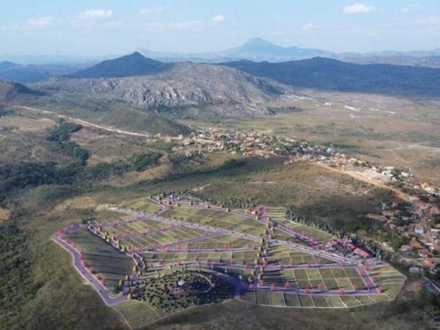Lote / Terreno à venda em Serro, no bairro Milho Verde