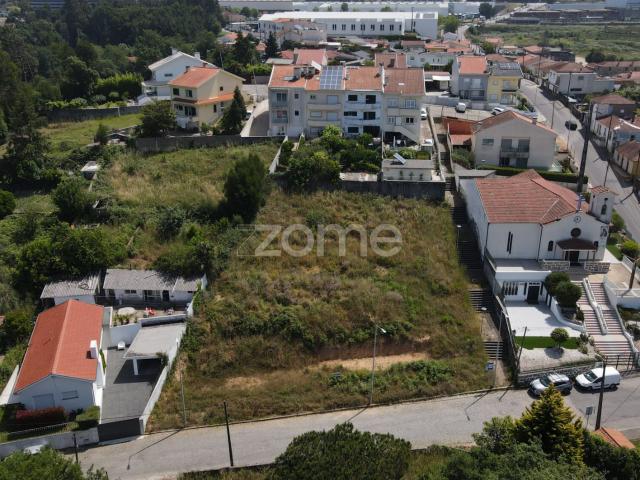 Lote terreno em Pedroso