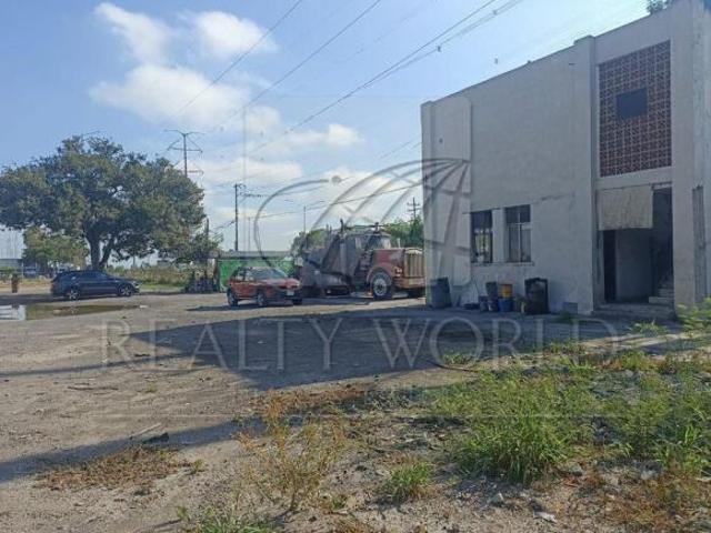 003 00334 TV Lote / Terreno en Venta en Apodaca, N.L