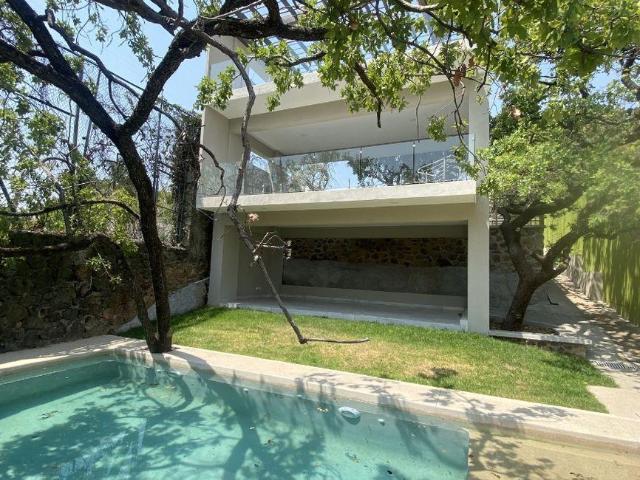 Lote / Terreno en Venta en Lomas de Tetela 1a Secc