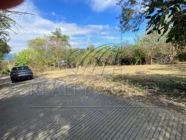 003 00497 TV Lote / Terreno en Venta en Santiago, N.L