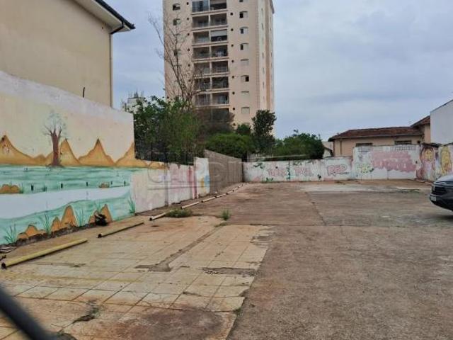 Lote / Terreno para venda em Centro de 525.00m²