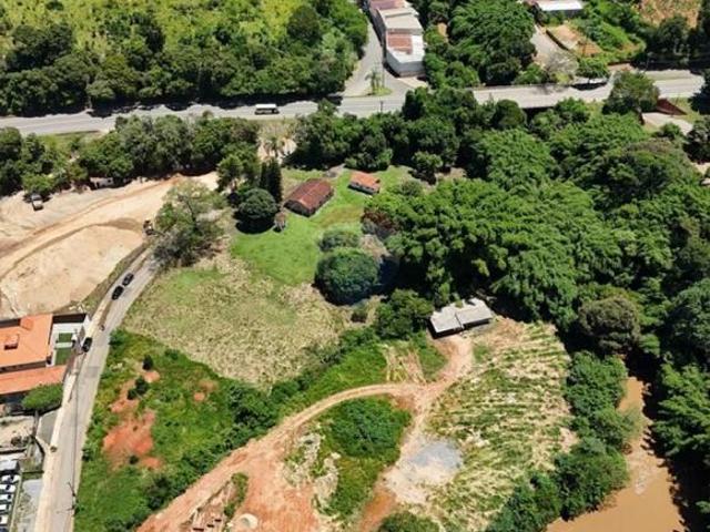 Lote / Terreno para venda em Centro de 914.38m² com 10 Garagens