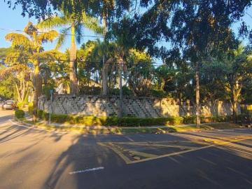 Lote / Terreno para venda em Parque Campolim de 876.00m²
