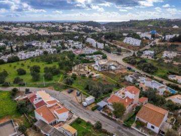 Lote de terreno em Alpouvar para construção