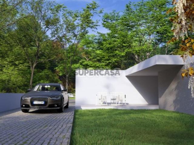Lote Urbanizável com projeto aprovado para moradia geminada T3
