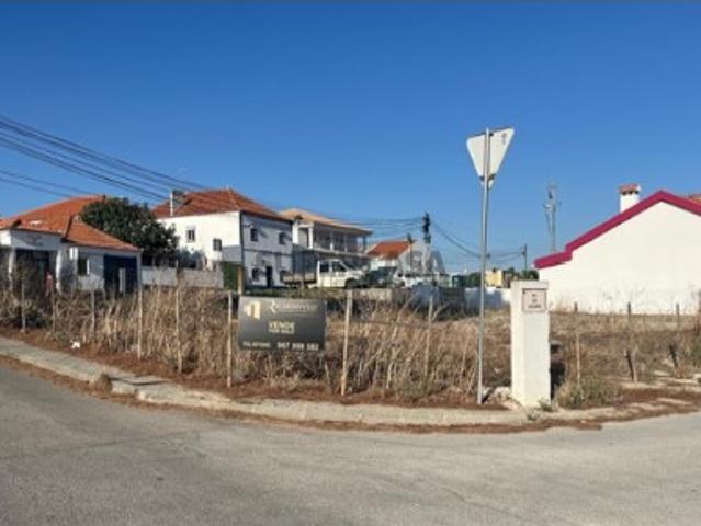 Lote Urbano à Venda em Alcácer do Sal