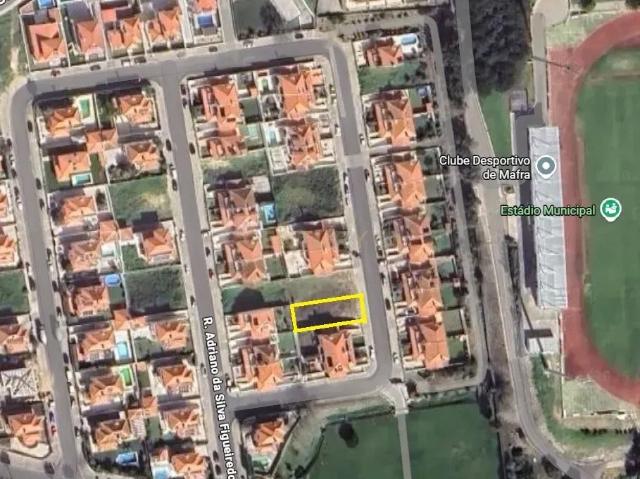 Lote Urbano com Projeto Aprovado Moradia T4– Mafra Centro