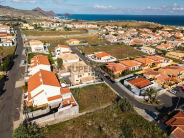 Lote Urbano com Projeto Porto Santo