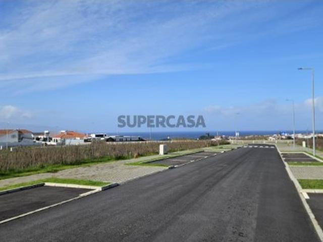 Lote urbano em localização privilegiada na freguesia da Matriz Ribeira Grande