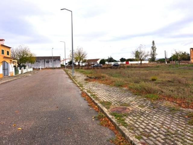 Lote Urbano Moradia Geminada C/359 m2