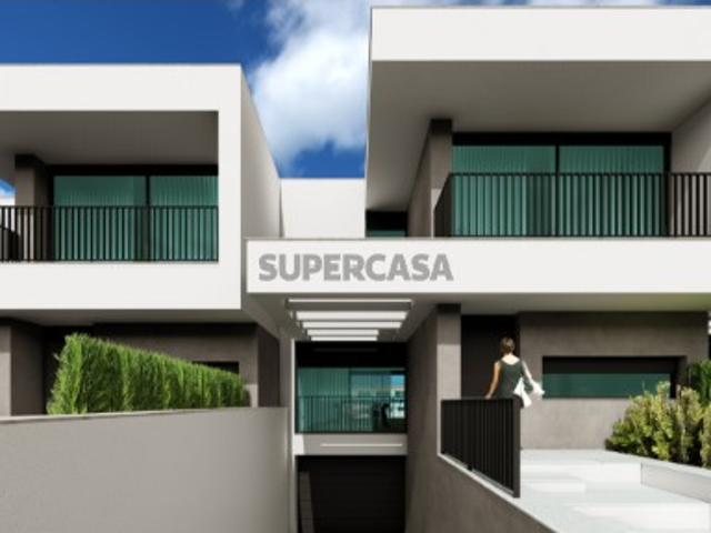 Lote Urbano para Moradia em banda 15min. das praias e a 30 minutos de Lisboa