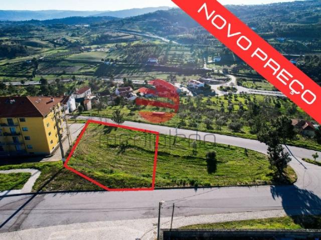 LOTE URBANO PARA CONSTRUÇÃO