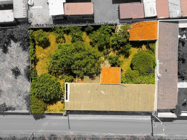 Lote Urbano para Construção de 2 Fogos T4