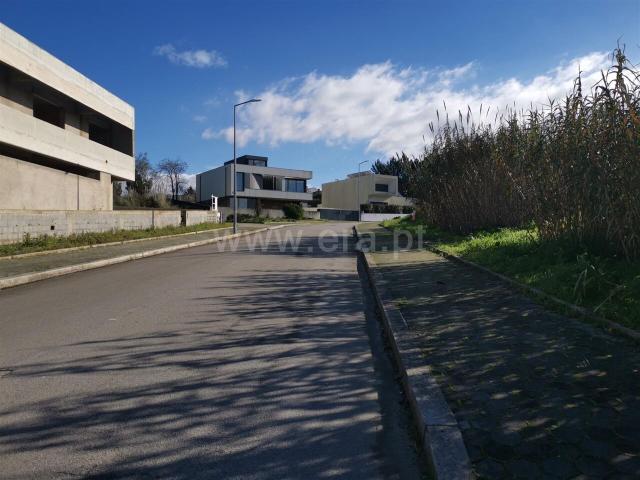 Lote / Vila Nova de Gaia, Pedroso e Seixezelo