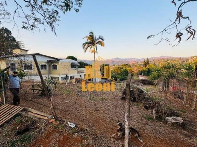Lote 1000 m2 na parte alta do Jardim Paineiira