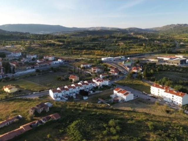 LOTE 10 | 506 m² Terreno Urbano para Construção de moradia geminada