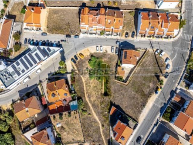LOTE 23 | AZAMBUJA CONSTRUA O SEU FUTURO