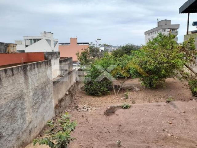 Lote 300m todo murado no bairro Bom Pastor