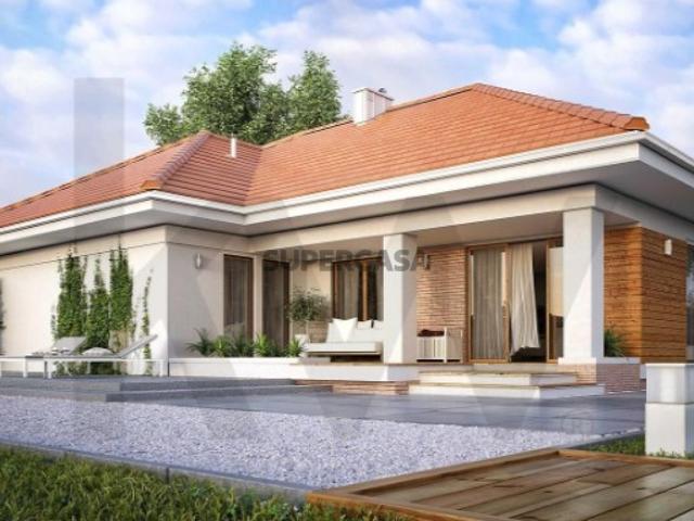 Lote 55 para construção de moradia independente na Azambuja