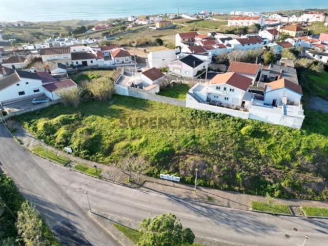 Lote 52 de Terreno para construção de moradia na Lourinhã