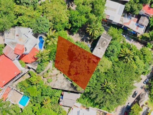 LOTE 7, 5 DE DICIEMBRE