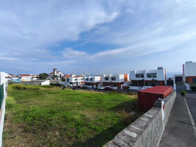 loteamento com Projeto Aprovado, com a Possibilidade de construção Chave na Mão localizado na Freguesia da Relva Ilha de São Miguel Açores