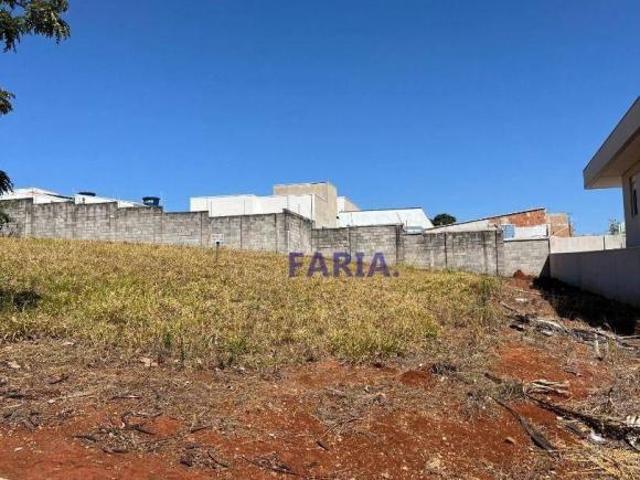 Loteamento e Condomínio para venda em Residencial Floresta