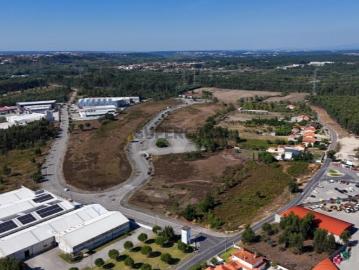 Loteamento Industrial composto por 26 lotes e 3 terrenos rústicos na Quinta Nova, em Arcos Anadia