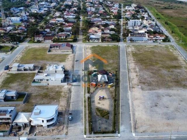 Loteamento parcelado faixa mar Pontal do Sul