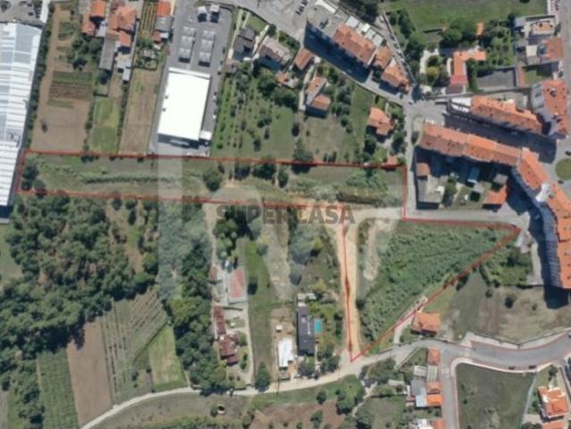 Loteamento de 20.640 m2 para construção de 27 moradias no centro de Oliveira do Bairro, Aveiro